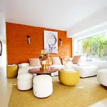 Solenzia, Luxueux A 100m De La