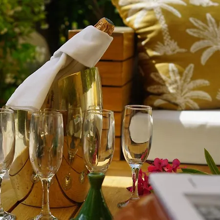 Solenzia, Luxueux A 100m De La Apartment *