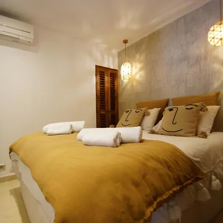 Solenzia, Luxueux A 100m De La Apartment
