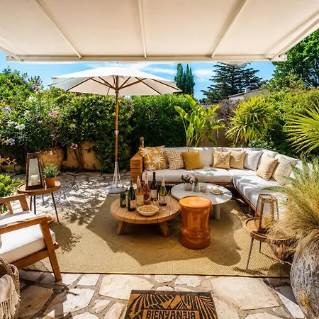 Solenzia, Luxueux A 100m De La Apartment *
