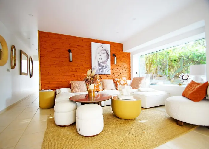 Solenzia, Luxueux A 100m De La